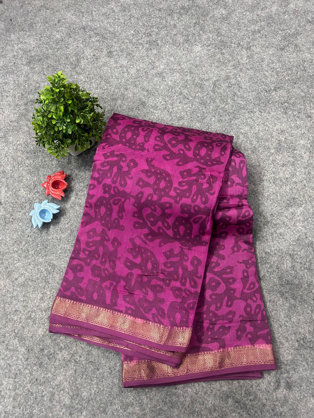 Berry Pink Maheshwari Silk Saree with Abstract Hand Block Print & Zari Border | Statement Festive Saree