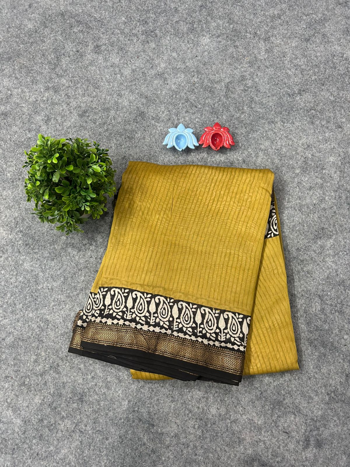 Mustard Yellow Maheshwari Silk Saree with Kalamkari-Inspired Pallu & Zari Border | Handcrafted Statement Saree